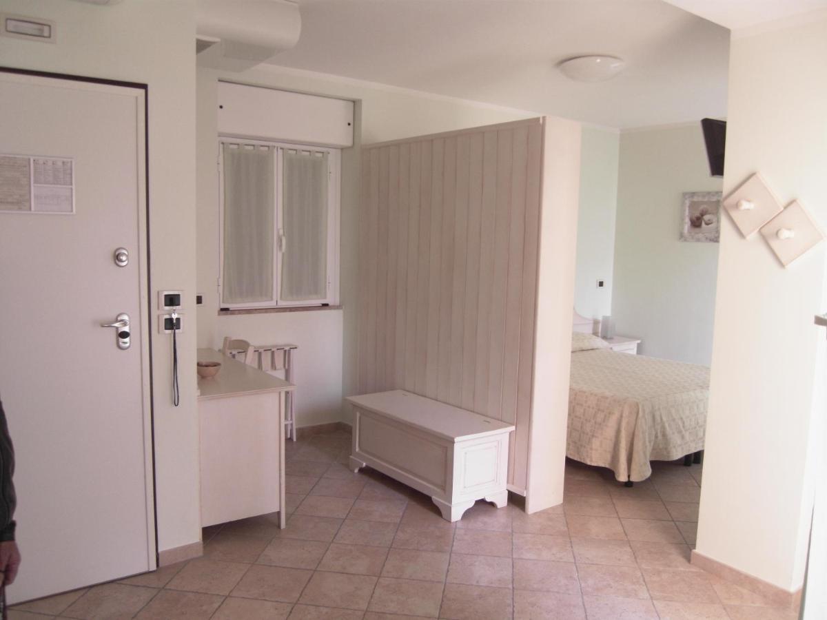 Residence Panama Алассио Экстерьер фото