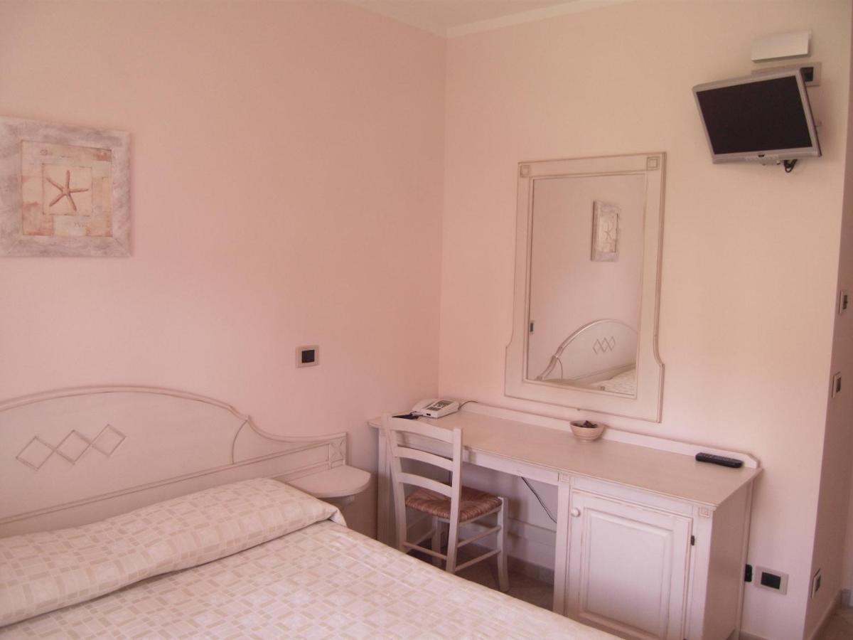 Residence Panama Алассио Номер фото